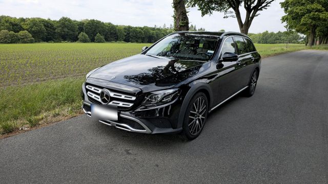 MERCEDES-BENZ Mercedes-Benz E 350 D T-Modell 4Matic Insp...