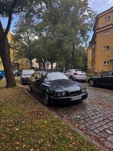 BMW E39 Klassiker mit solider Basisches  - gebrauchte BMW 520 aus dem Jahr 1997