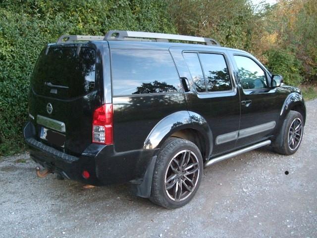 Nissan Pathfinder 2014 — engine 2.488 cm³, 190 HP (140kW)