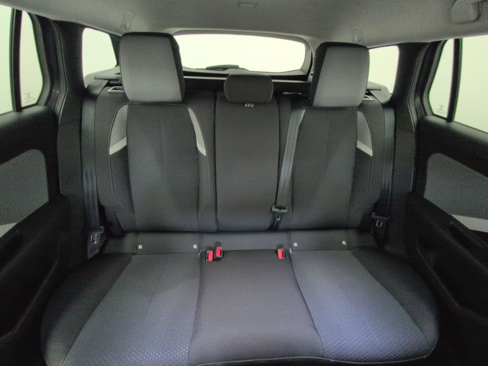 OPEL Astra Sports Tourer 1.2 Turbo Business Edition – Bild 12