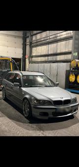 BMW e46 330i touring  M-Paket 6 gang hands... - BMW 330 Kombi 330i e46 mit Benzin-Antrieb