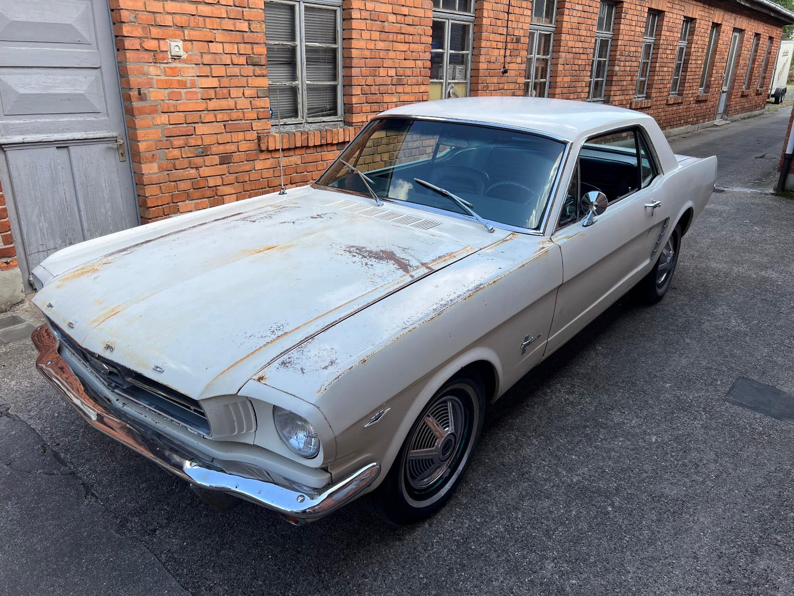 Ford Mustang 1965 / 289 V8
