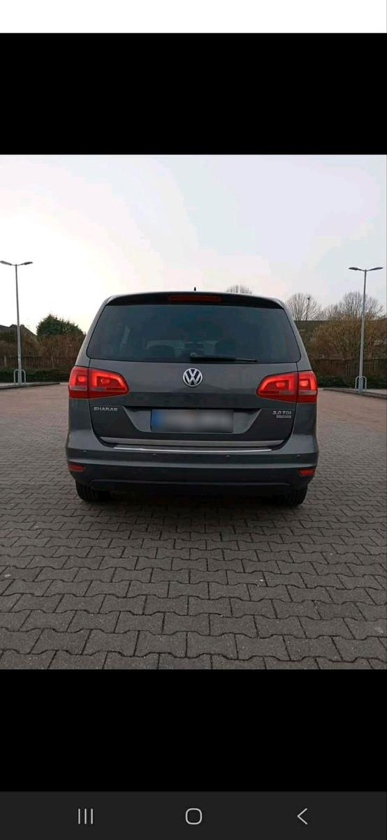 Volkswagen Sharan 2012 — photo 12