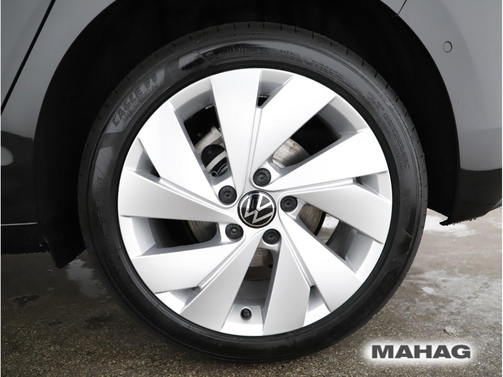 Volkswagen Golf VIII Life 1.5 TSI LED ParkAssist RearView A, миниатюра 9