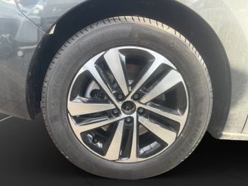 Citroën Spacetourer 2.2 Diesel 180 Max AHK+Kam.+KeyLess