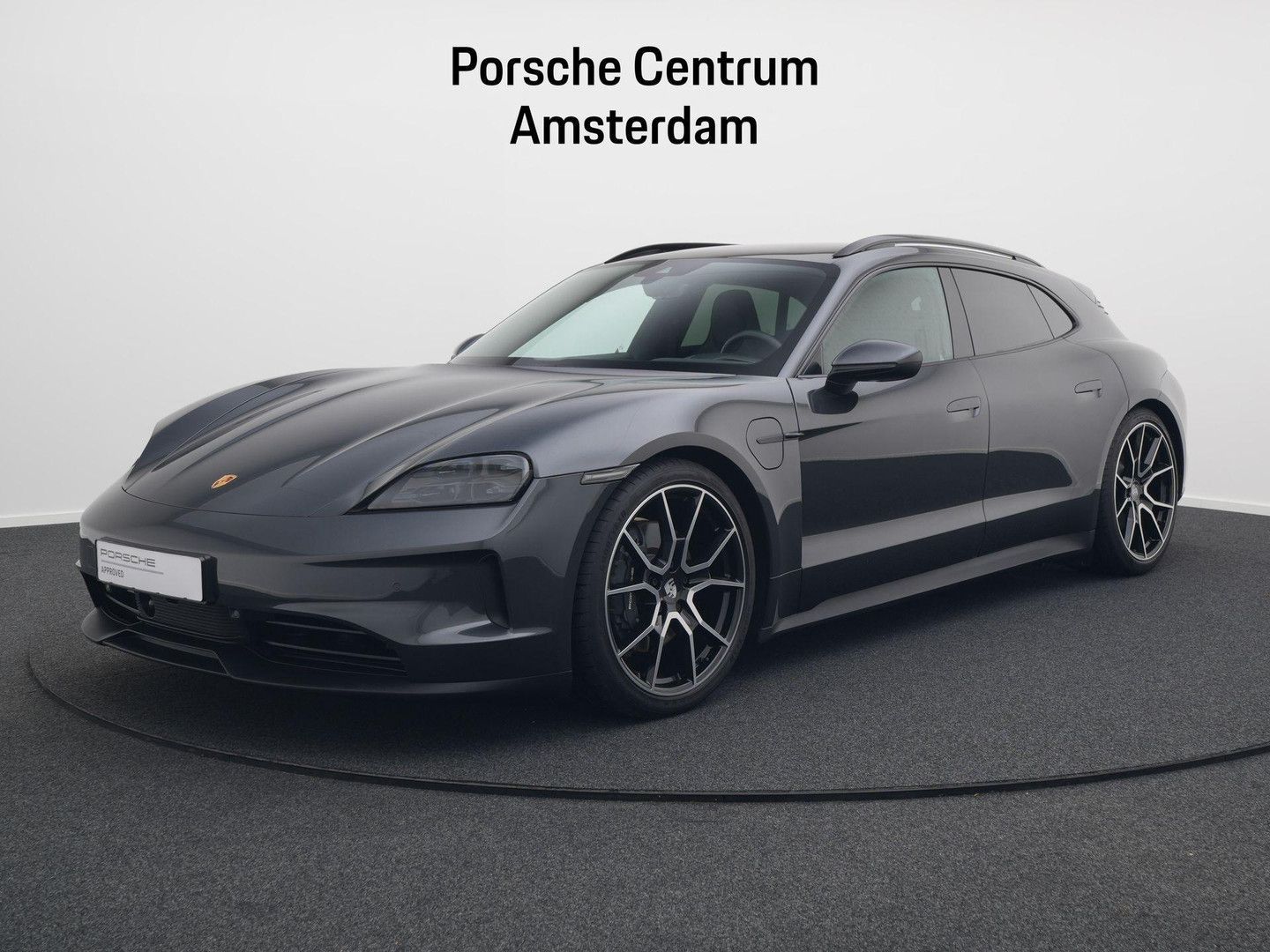PORSCHE Taycan Sport Tursimo Performance
