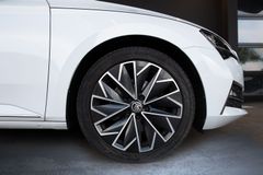 SKODA Superb Combi 2.0 TDI L&K 4x4*Massage*LED*ACC*PSD