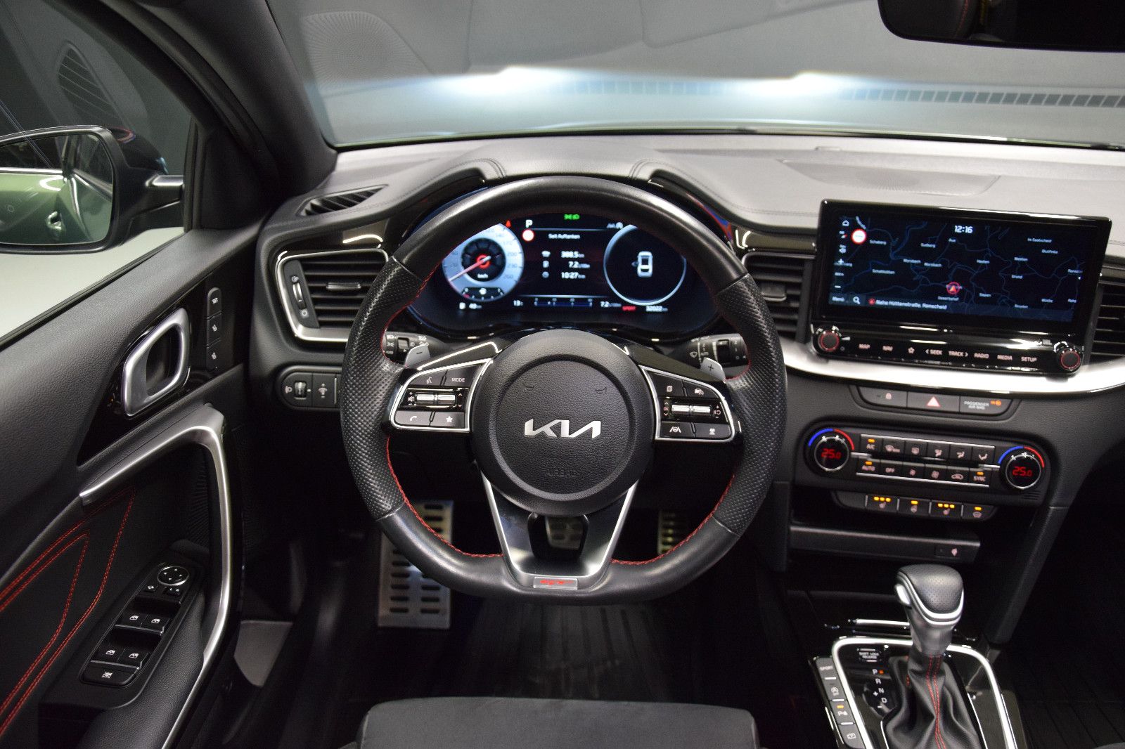 Fahrzeugabbildung Kia pro cee'd / ProCeed GT PANO ACC JBL Kamera