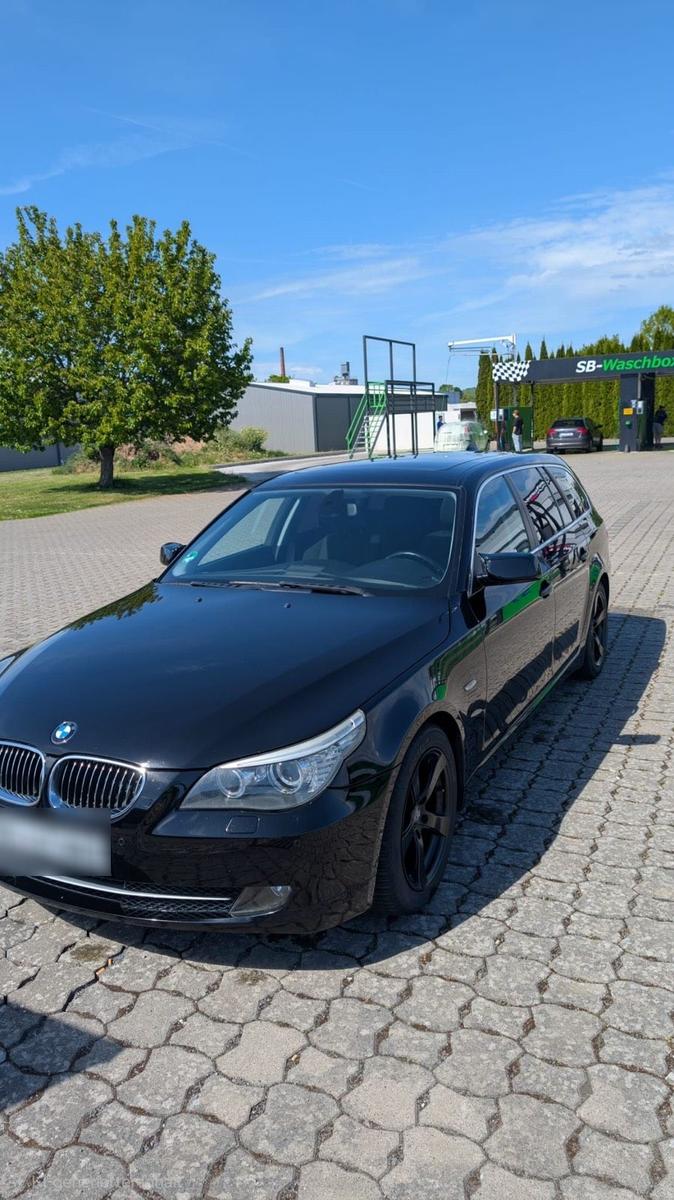 BMW 525