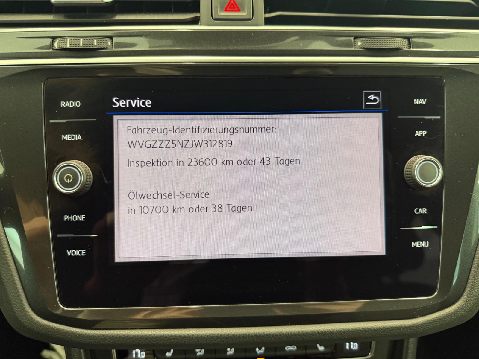 Volkswagen Tiguan Highline 2X R-LINE 4Motion 1HAND