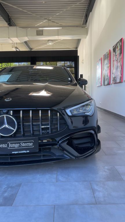 Mercedes-Benz CLA 45 AMG