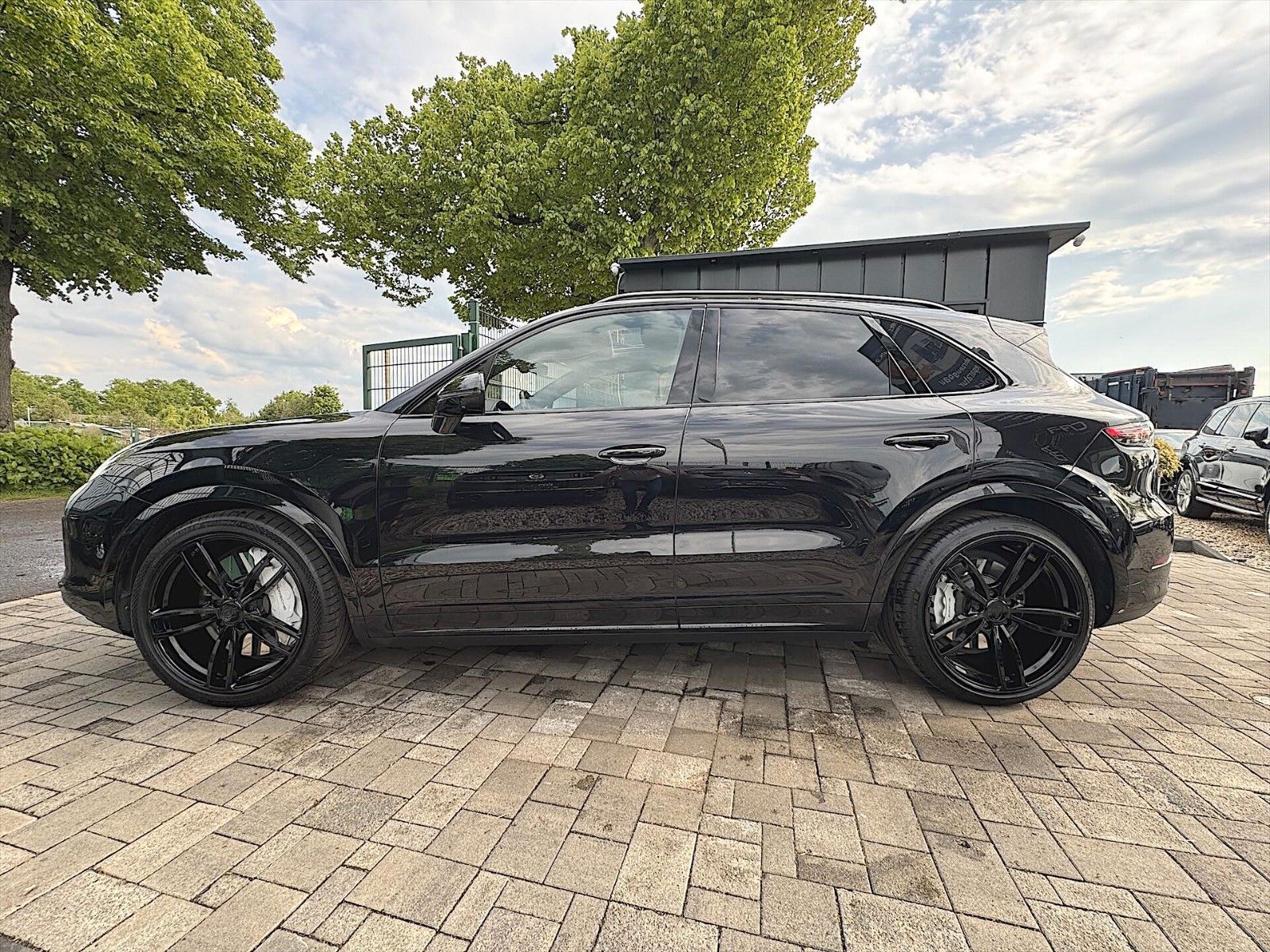 Fahrzeugabbildung Porsche Cayenne Turbo Black Edition *Matrix*ACC*TECHART*