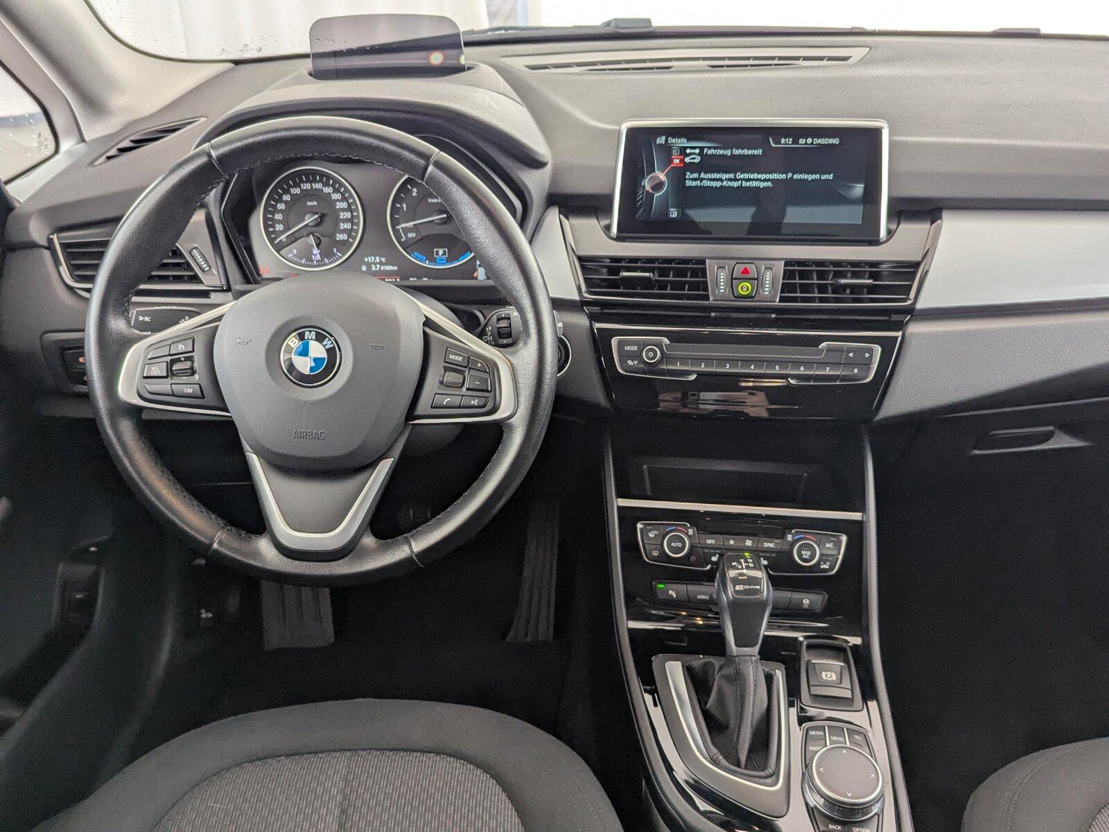BMW 225xe AT Advantage LED+NAVI+SHZ+PDC+Autom./Klima