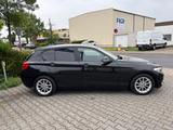 BMW 118 I Advantage SHZ NAVI PDC TEMP GARANTIE - BMW 118 in Düsseldorf