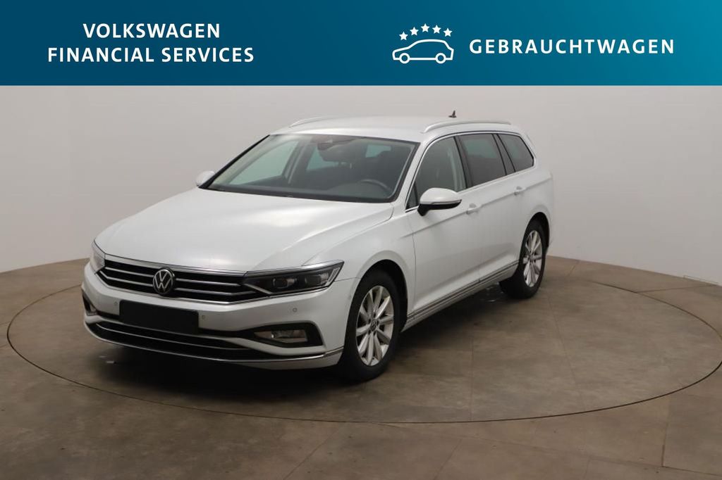 Volkswagen Passat Variant Elegance 2.0 TDI DSG RFK*PDC*Temp