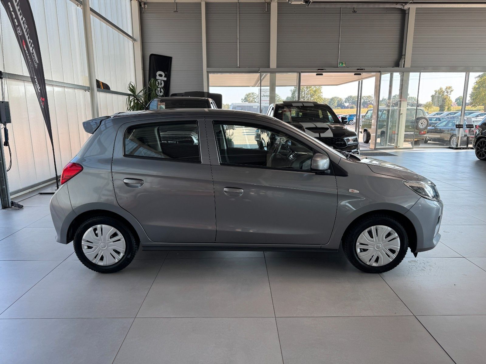 Fahrzeugabbildung Mitsubishi Space Star 1.2 Spirit  "Ganzjahresreifen Klima"