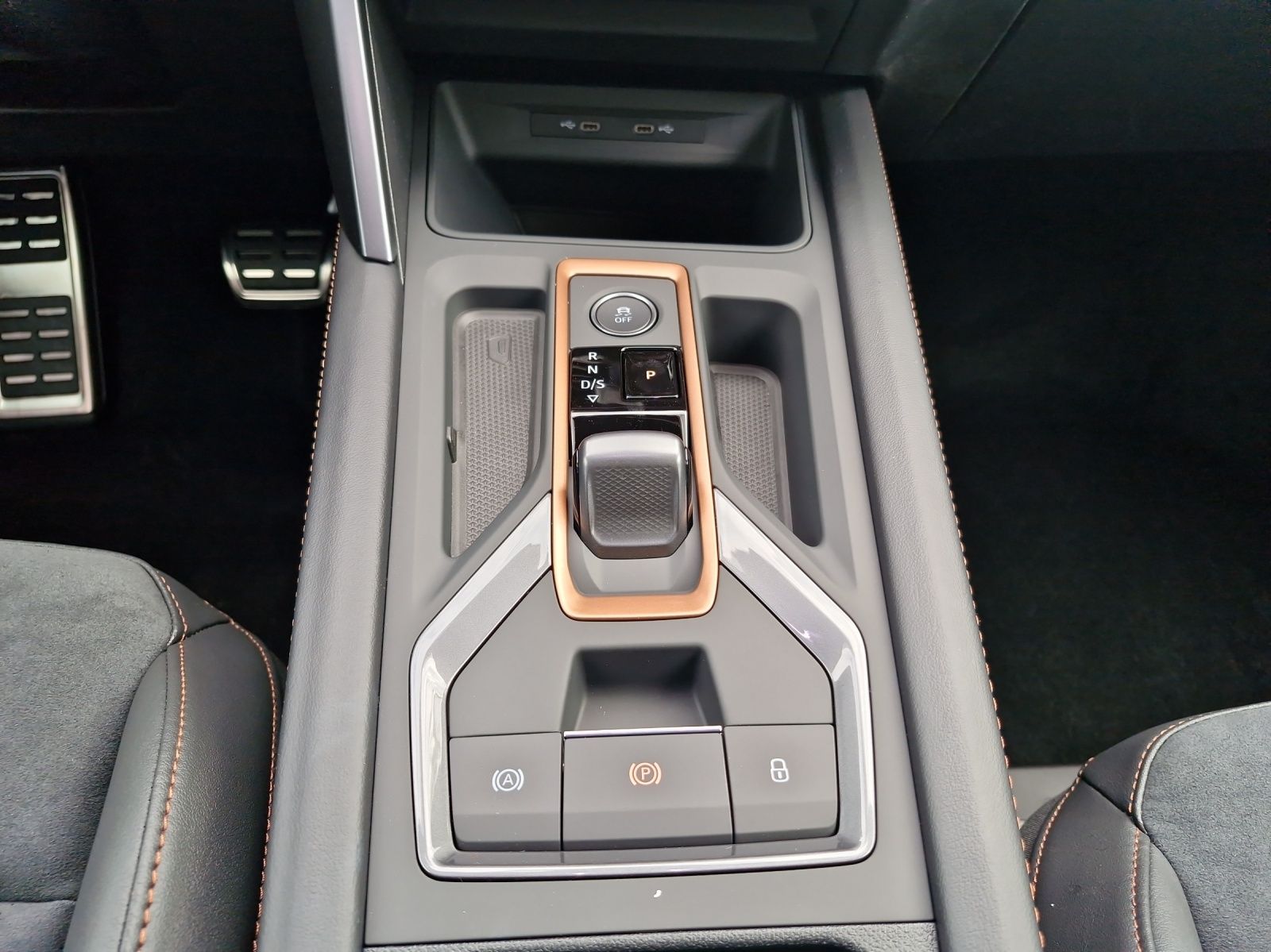 Fahrzeugabbildung CUPRA Formentor VZ Tribe Edition 2.0 TSI 4Drive DSG AK