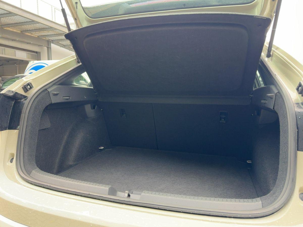 Volkswagen Taigo 1.0 TSI R-Line LED Connect SHZ PDC, миниатюра 6