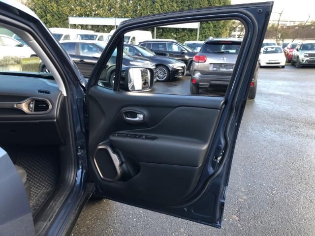 Jeep Renegade - Bild 14