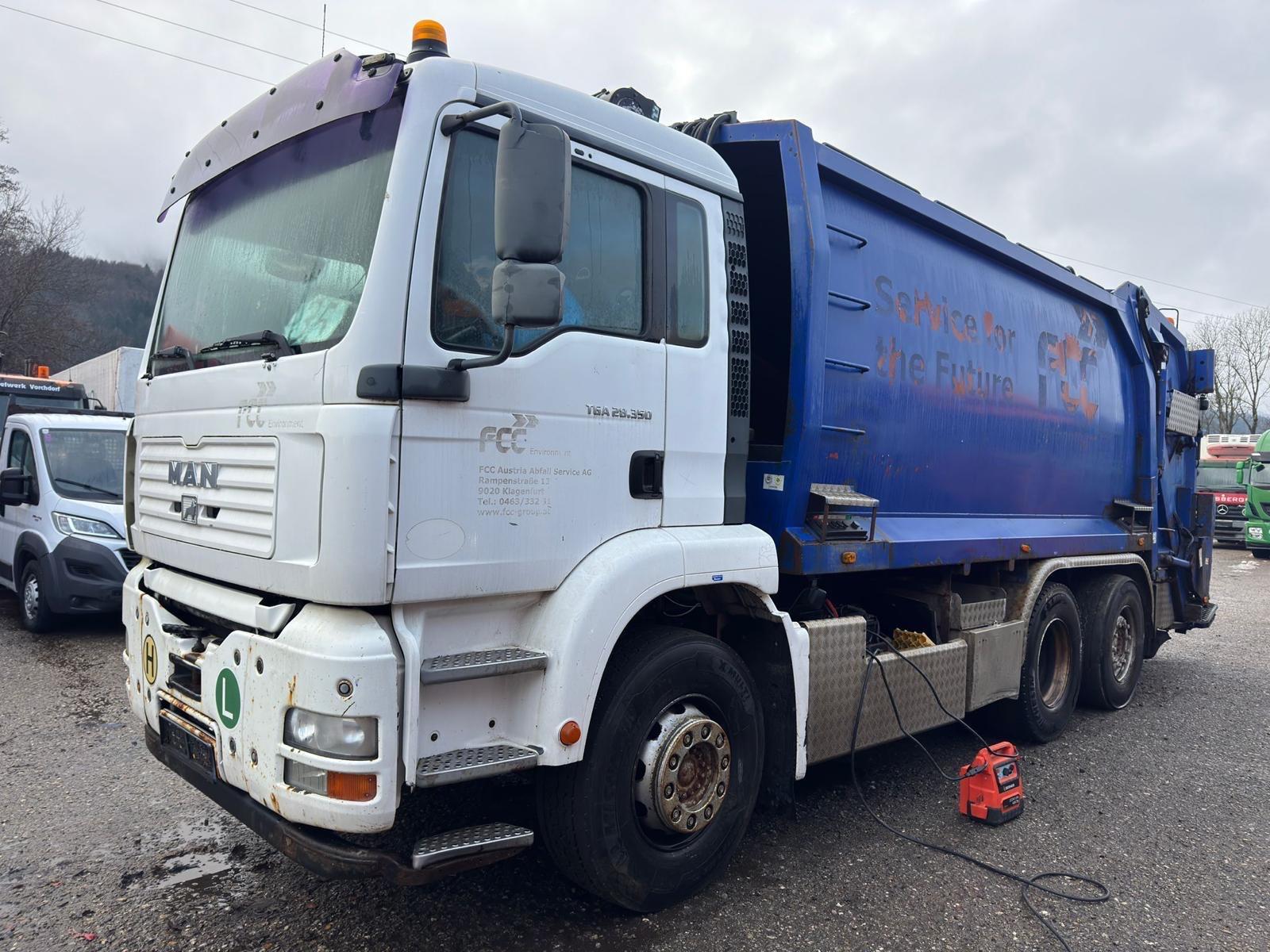 MAN TGA 28.350 6x2-4 BL*2005*1HAND*MOTORSCHADEN*