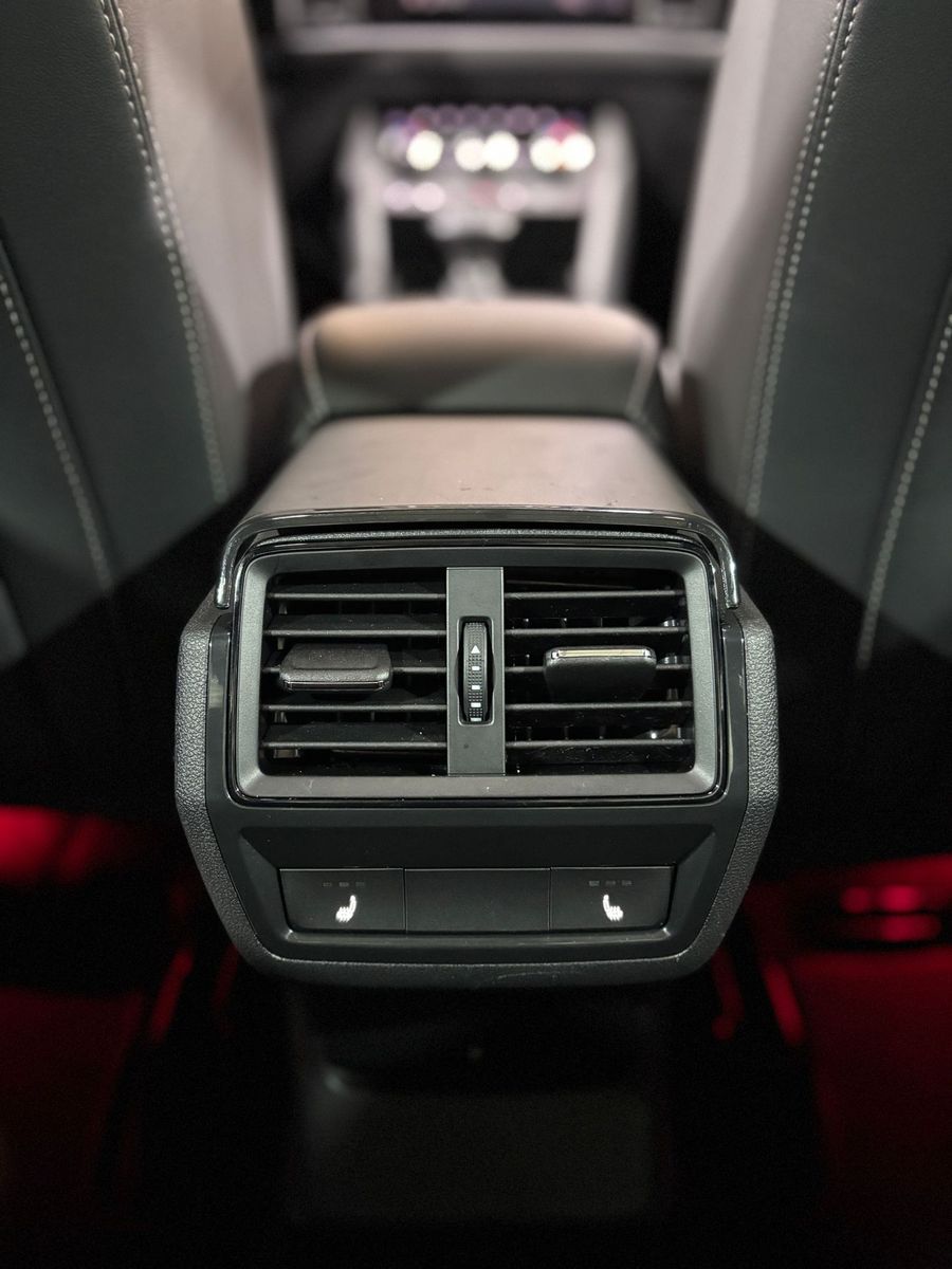 Fahrzeugabbildung SKODA Kodiaq Sportline 4x4#Matrix#Virtual#ACC#Pano#AHK