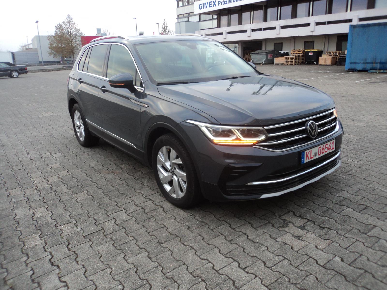 Volkswagen Tiguan Elegance*PANO*MATRIX*KAMERA*LEDER*Keyless