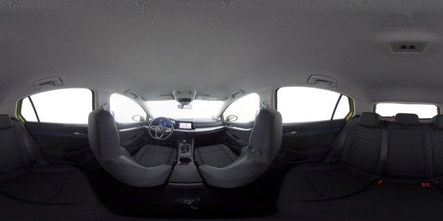 Fahrzeugabbildung Volkswagen Golf VIII TSI Life LED Navi AID ACC PDC SHZ