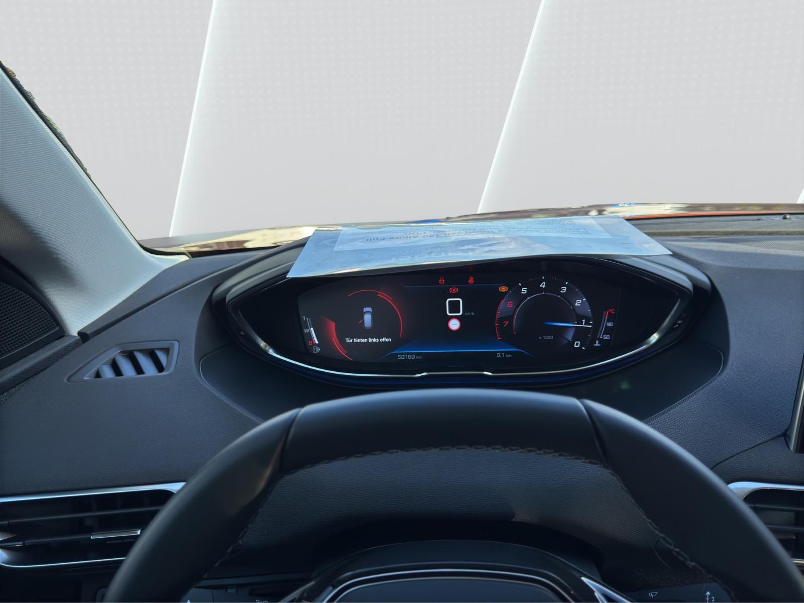 Peugeot 3008 1.2 PureTech 130 Allure Full LED, wenig KM
