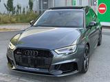 Audi RS 3*Sportback*2.5 TFSI*Quattro*Virtual*Pano* - Audi RS3 mit Panoramadach