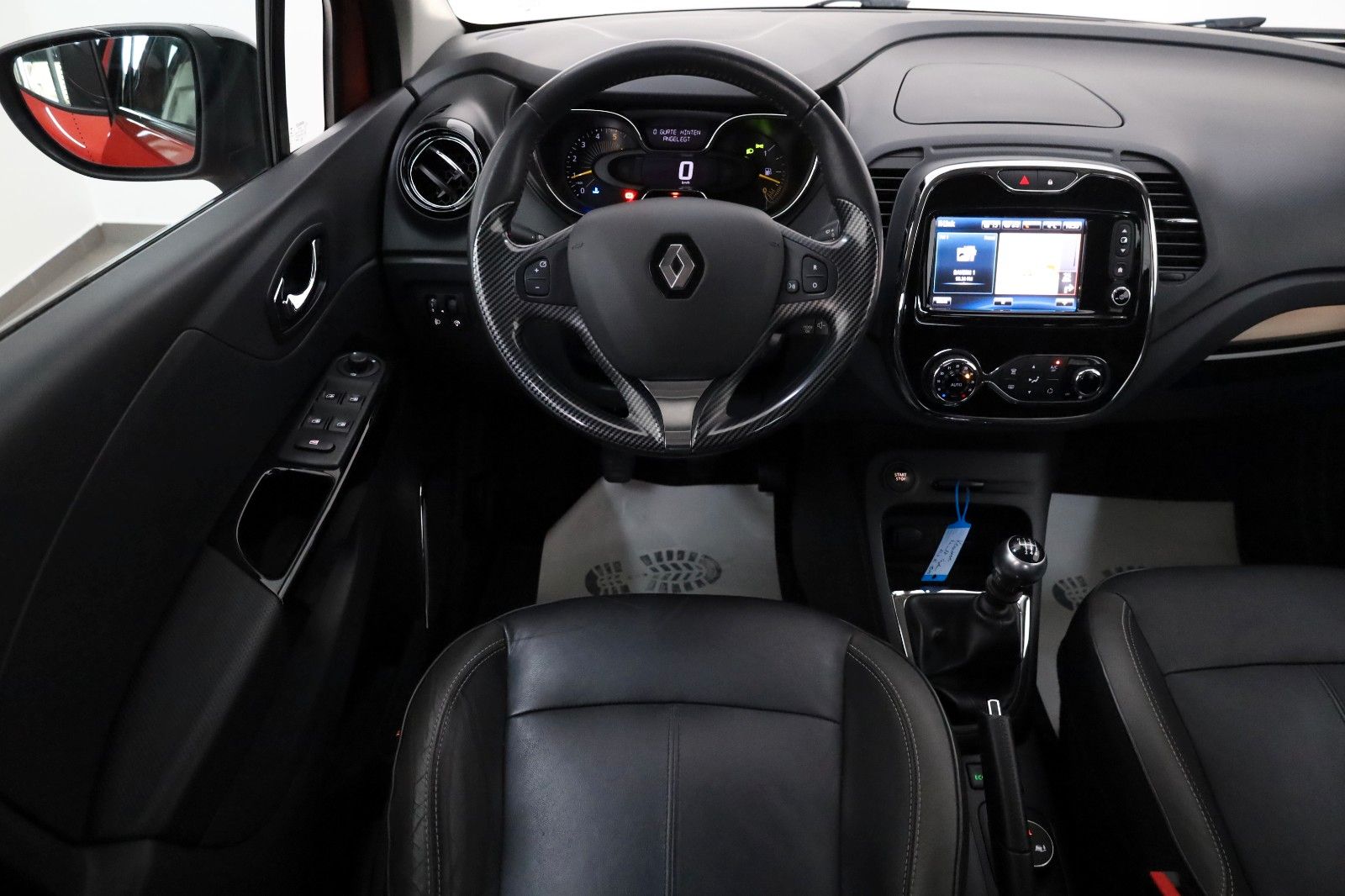 Fahrzeugabbildung Renault Captur XMOD Leder,Navi,SH,Kamera,SR+WR
