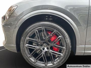 2025 AUDI RSQ8 photo 5