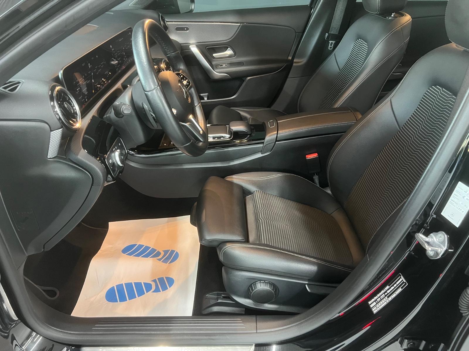 Mercedes-Benz A 220 LED Widescreen MBUX Navi SHZ Parkassistent