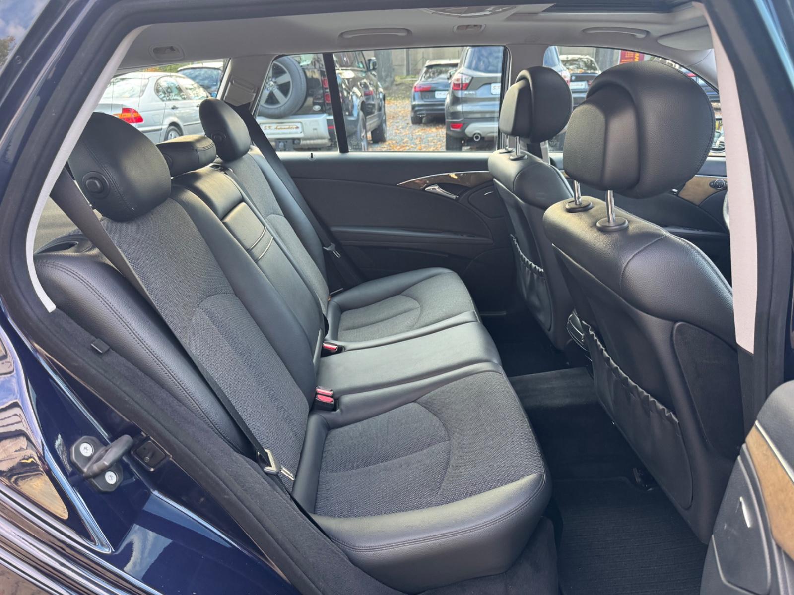 Mercedes-Benz E280 2007 — photo 18
