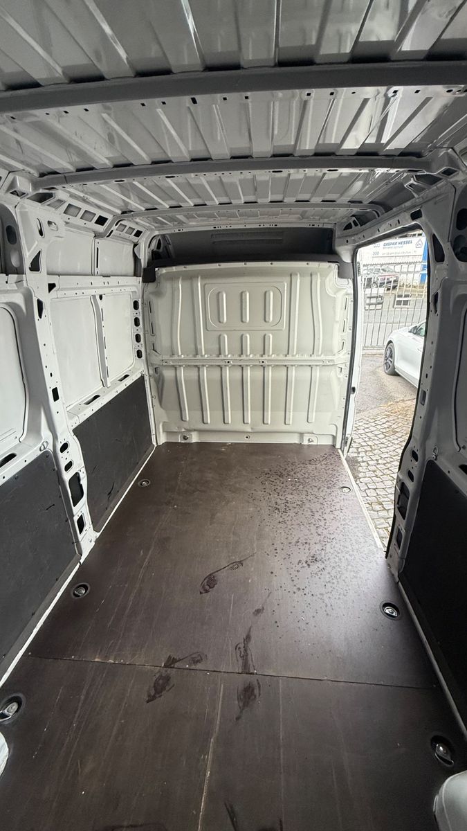 Fahrzeugabbildung Opel Movano C Kasten HKb L4H2 3,5t