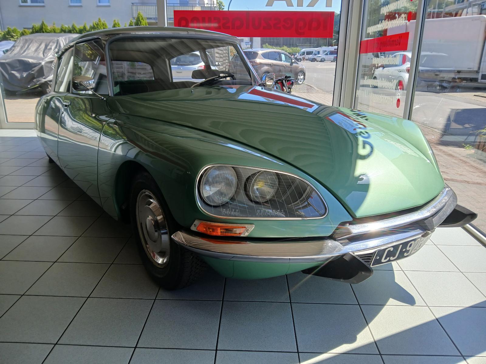 Citroën DS DSuper komplett überholt H-Kennzeichen top