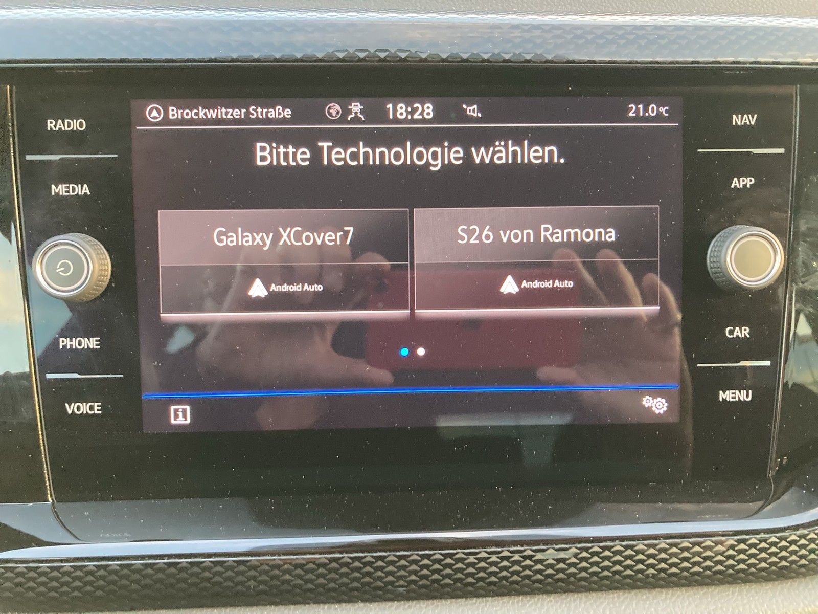 Fahrzeugabbildung Volkswagen Polo TSI Active DSG LED Navi ACC PDC SH