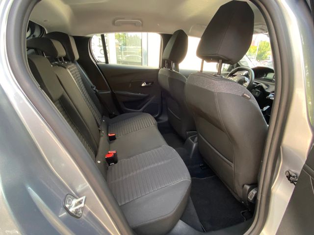 PEUGEOT 208 Active