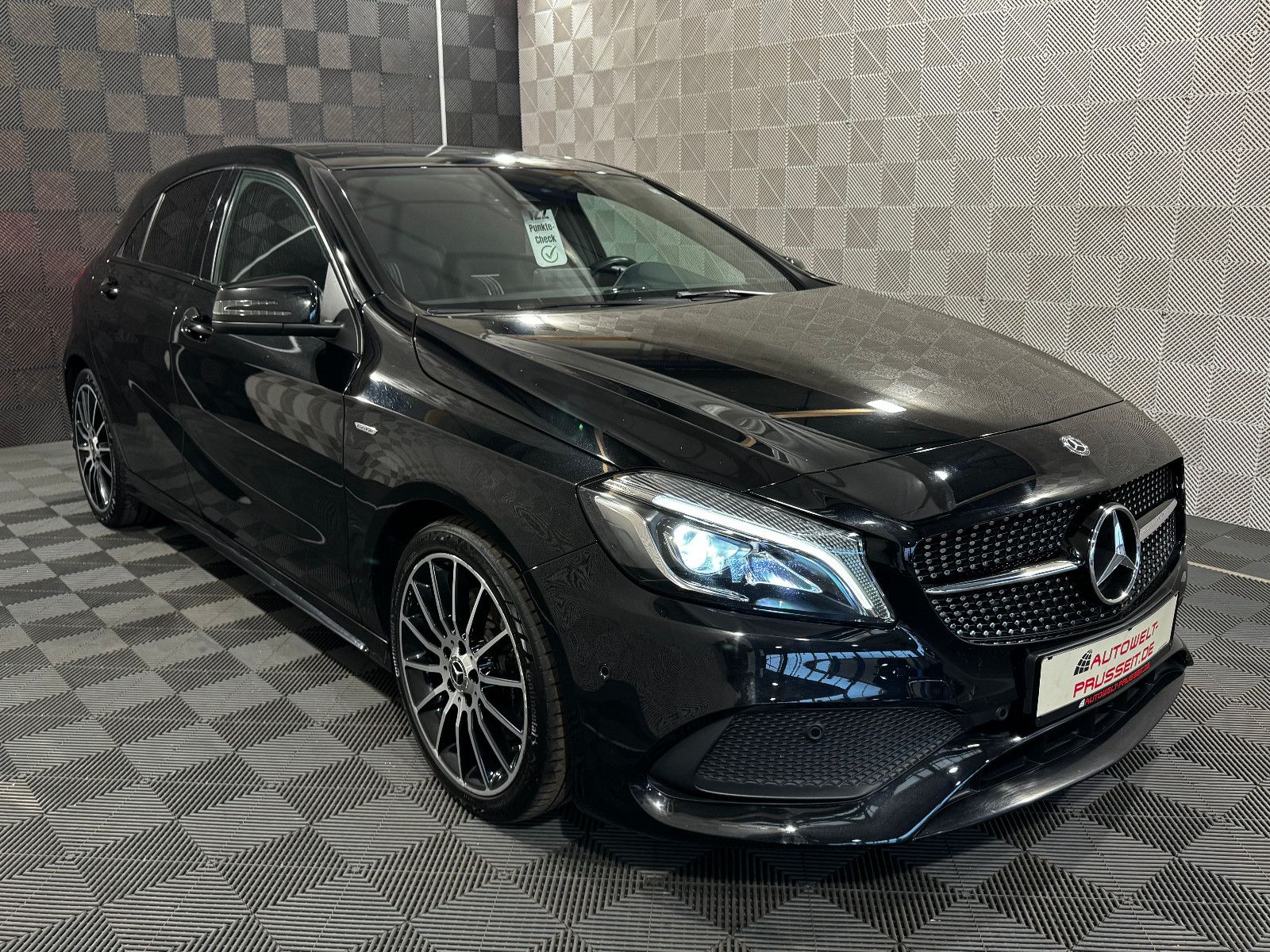 Gebrauchtwagen Mercedes-Benz A 250 A 250 BlueEfficiency*AMG*NIGHT*HK-R.KAM-LED-SHZ in Horb am Neckar