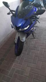Yamaha YZF-R 125 Motorrad - YAMAHA YZF R1M