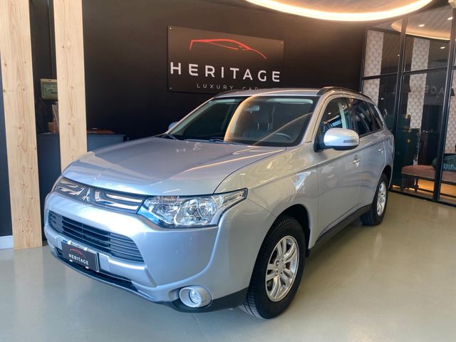 Mitsubishi Outlander 2.2 DI-D 2WD Intense 5posti