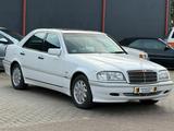 Mercedes-Benz C 180 Elegance - gebrauchte Mercedes-Benz C-Klasse aus dem Jahr 1998