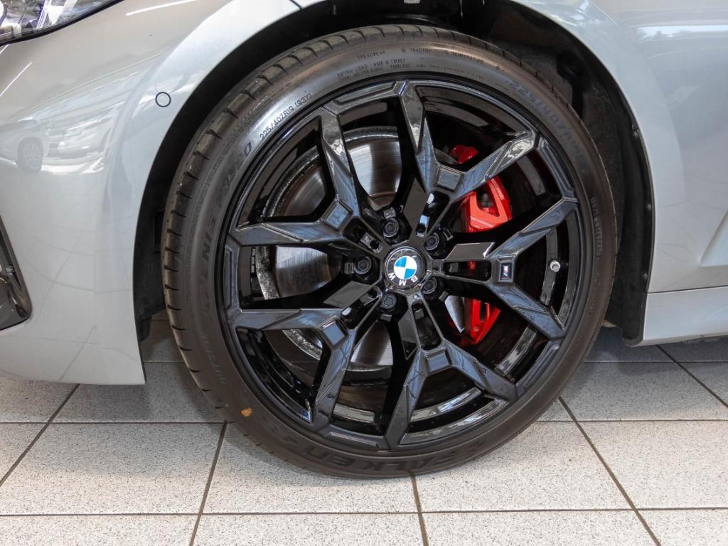 BMW M340i xDrive+AHK+Panorama+Navi+RFK+eSitze+PDCv+h