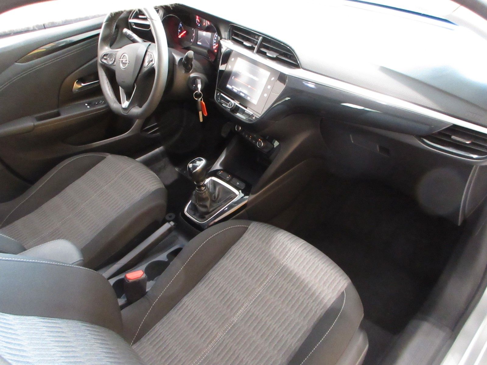 Fahrzeugabbildung Opel Corsa F Elegance 1.2T LED/NAVI/PDC/ALU