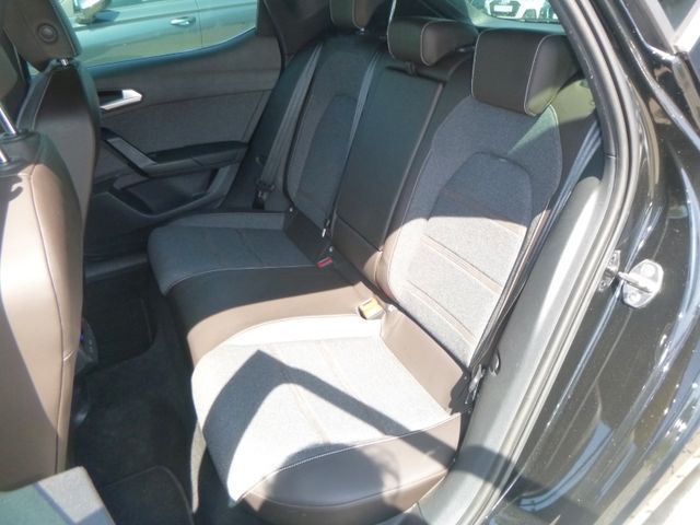 Fahrzeugabbildung Seat Leon 1,4 TSI Lim Xcellence>NAV/ACC/LED/KAM/SHZ<