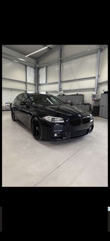 Image of BMW 520
