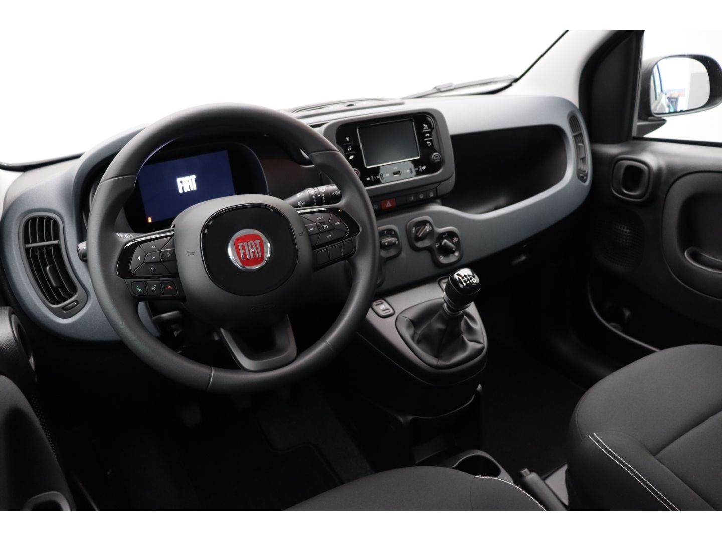 Fahrzeugabbildung Fiat Panda PANDINA ICON 1.0 HYBRID 48 KW (65 PS)