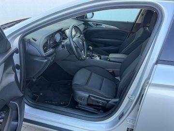 Opel Insignia - 9