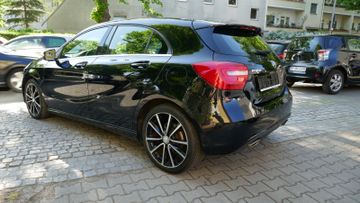 Fahrzeugabbildung Mercedes-Benz A -Klasse A 180 BlueEfficiency 2Style, Bi-Xenon