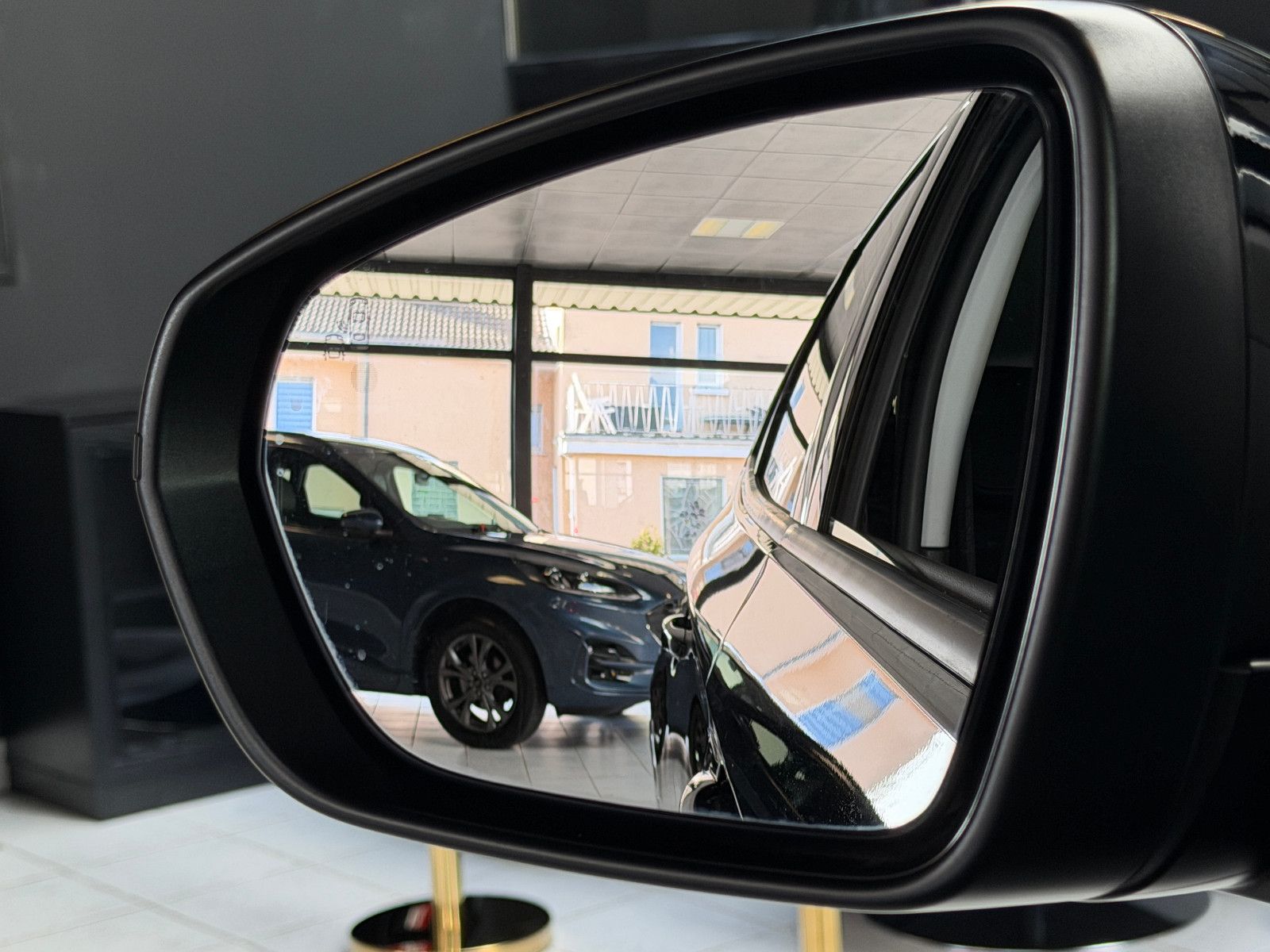 Fahrzeugabbildung Opel Grandland Ultimate/LEDER/KAMERA/ASSISTANC/LED/DI