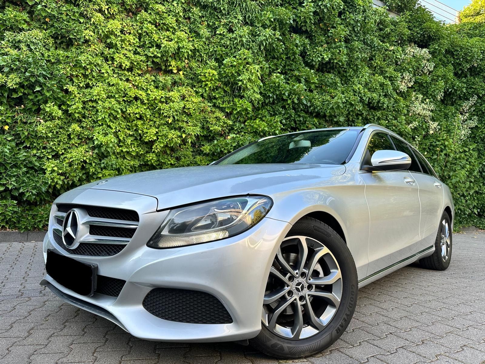 Mercedes-Benz C 200 Avantgarde/AHK/Burmester